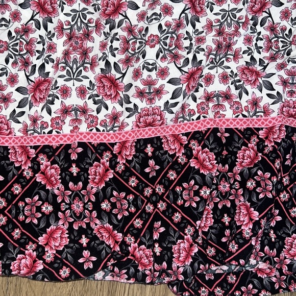 Torrid Pink and Black Floral Wide Leg Pants - Picture 2 of 3